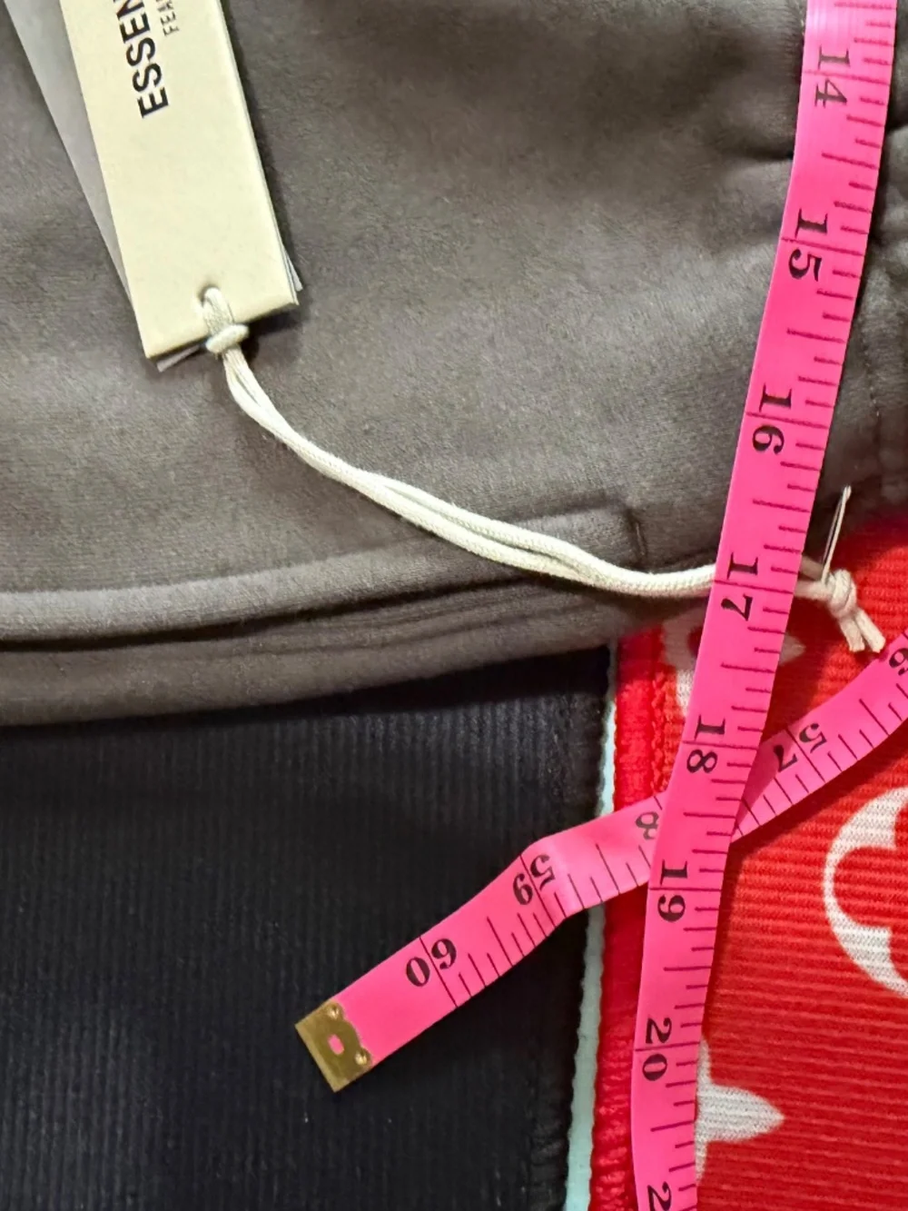 Fear of God Essentials 1977 "Iron" Sweats. Open Cuffed. Brand New. Heavyweight M - Picture 9 of 11